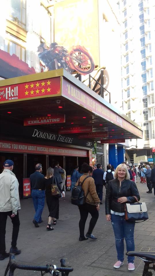 33380551_457705938019520_1476845713278107648_n